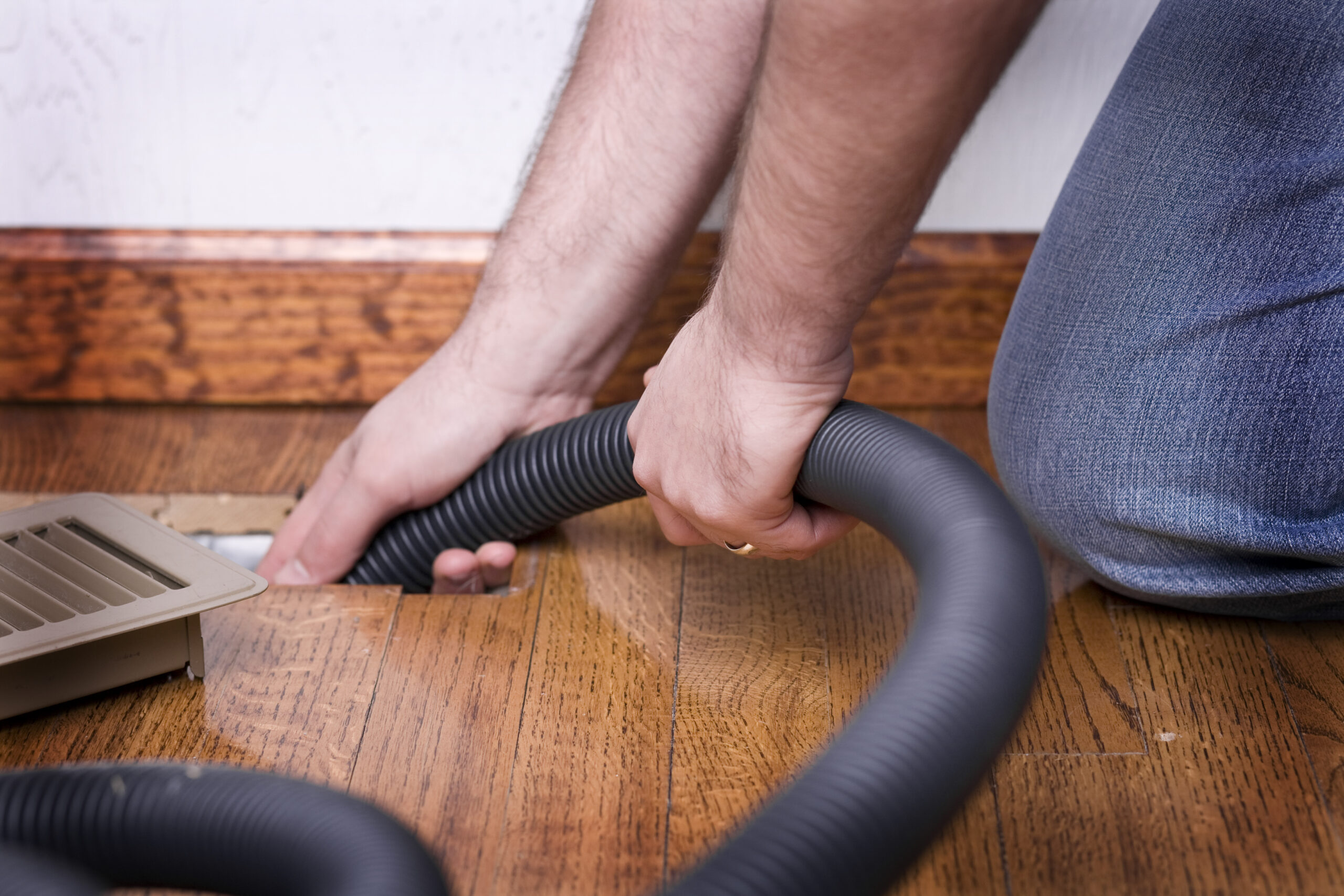 Common Problems That Cause Musty ACs